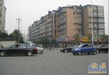 卧龙晓城3室2厅东