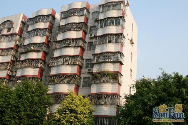 小区相关图