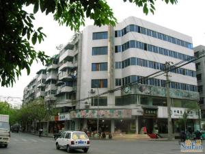 树蓓街42号4室2厅南北