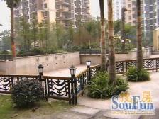 此房南北通透 板式通透小高层 出行方便 配套齐全