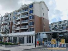 景观房,主卧朝南,带露台,视野好