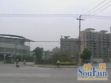 嚎装带车位,飞机户型大三房,诚意出售