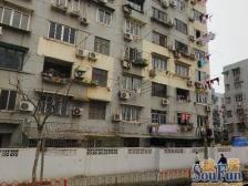 近地铁,中间楼层 产权清晰 电梯房 新上房源