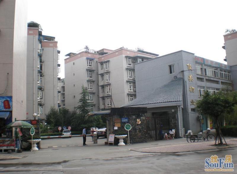 小区相关图