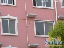 新上!精装两房 中间位置 诚心出售 看房方便