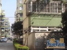 东边套全明户型,高区采光视野好,小区中间位置