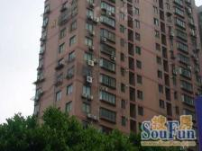 地铁口,诚意出售,东边套,南北通大户型