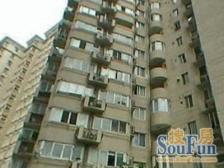 电梯双南两房,位置安静,采购视野无遮挡,看房方便