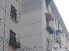 近地铁,小区位置好,生活配套成熟