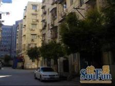 一梯四户,小户型,一门关,交通便利,小区中心位置,居家装修,诚意出售,配套完善