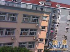 东沟六村 12号线东陆路旁 精装修三房 立信加持 花园位置