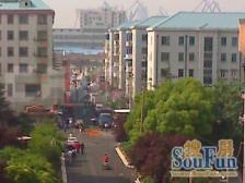 新上一楼带两个大院子东陆路站六百米看房有钥匙可谈