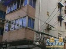 近地铁,居家装修,新式里弄,采光充足,主卧朝南,近商圈