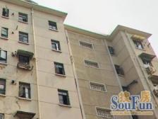 周家嘴路3338弄小区1室南朝向220.00万元/套出售