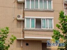 万达商圈02年商品房,顶楼复式带露台,看房随时!!!