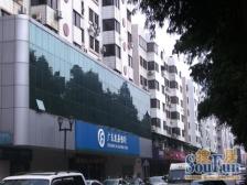 万科广场旁,长青东街,中间楼栋,业主诚心出售