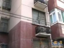 建设公寓,交通3/18号线双轨,楼下是盒马,生活便利。