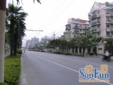 绿景家苑 平层带复式阁楼 三房两卫生间户型