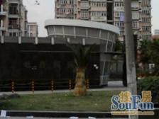 此房南北通,精装修,可拎包入住,采光足,近地铁