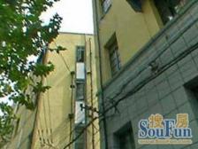 卫生间全明,大开间,品质小区,小区入口附近