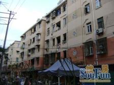 芳华路253弄 3室1厅 南