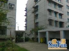 中间楼层~朝南一房一厅~前面空旷无遮挡~双轨交7.20线