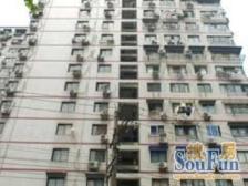 近地铁,产权清晰,中间楼层电梯房,急售房源