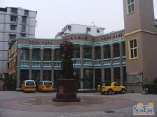 东端户 2楼复3楼 精装修 看房方便