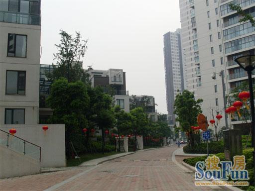 万科东郡实景图
