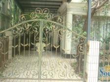 南坪五区公交站旁 正规大四房 162.5平方 诚心出售!