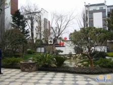 人和 金科东方王榭三房163万