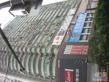 此房户型手续齐全,格局好,采光好,无遮挡,出行方便