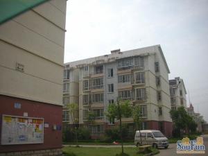 高新大道地铁口旁,京东小区两房,总价低,首付低!