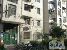 此房满五年税费少,采光视野好,近地铁,五角场商圈。