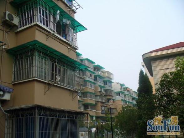 灯塔新村小区实景图