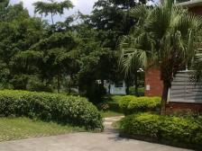 黄江地铁800米怡和花园,精装修,低楼层生活方便