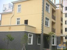 荣昌格林晴天 南北通透,采光好 装修好,环镜优美 视野好,诚心出售