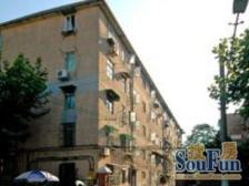 西边套!南北通全明2房。这套2楼不返水!房东急卖,看中能谈!