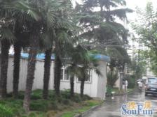 兰岭园一房中间楼层边套全明采光好近地铁曹二旁边