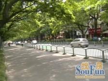 简单装修,出行方便,两个房间南北通边套,采光很好