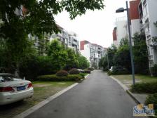 北温泉九号精装别墅带车位价格便宜