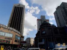 静安内环内 苏州河边 外销房 带会所泳池 品质好