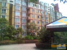 近商圈,轻轨,配套齐全,出行方便!