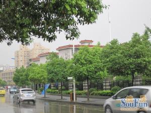 三里亭:近闸弄口地铁、两房朝南、天杭教育、采光不遮挡、诚心卖