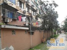 内环内,地铁/旁,安静舒适,采光充足!!