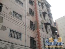 新上电梯房!新装修!边套全明户型!小区位置佳户型好!诚售!