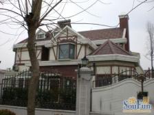 世袭领地中轴核心,1600万装修,占地3亩两面临河