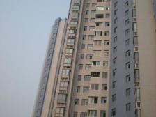 两梯四户,单价7千多,拎包入住,证在手