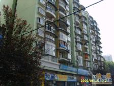 1号线高庙村站旁三百多米 电梯小高层 一室一厅