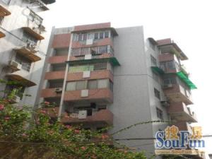 格局方正两房 保养好 配套成熟 通风采光好 业主急卖